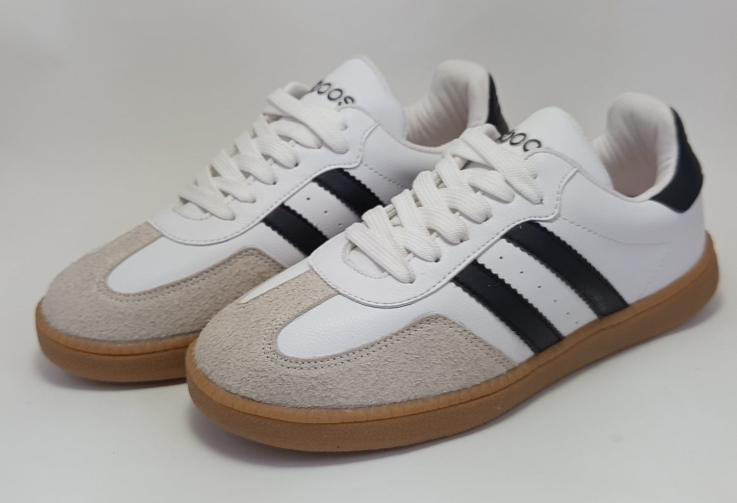 Tenis EBOOS Sneakers Retro Piel Sintética